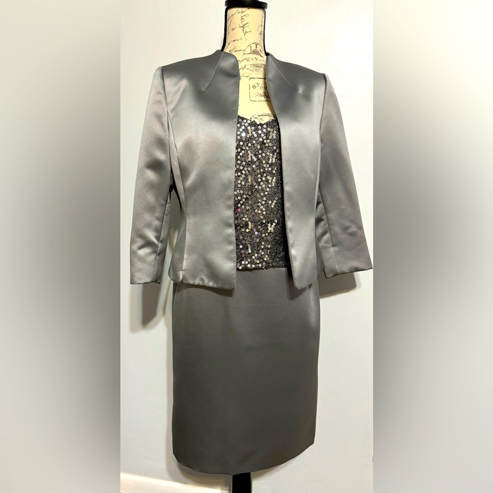 TAHARI ASL 3 PC SUIT